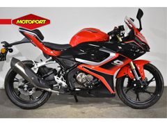 QJMOTOR SRK 125 S