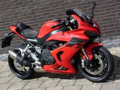 QJMOTOR SRK 800 RR