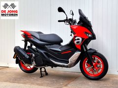 APRILIA SR GT 200