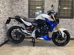 BMW F 900 R