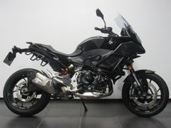 BMW F 900 XR