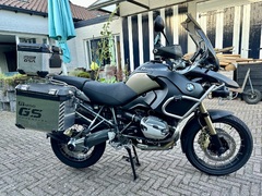 BMW R 1200 GS ADVENTURE TRIPLE BLACK