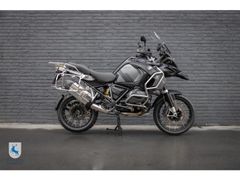BMW R 1250 GS TRIPLE BLACK
