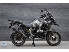 BMW R 1250 GS TRIPLE BLACK