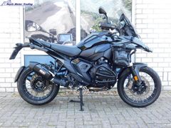 BMW R 1300 GS TRIPLE BLACK