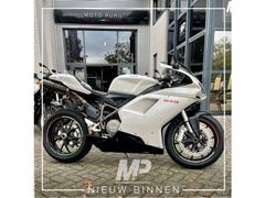 DUCATI 848