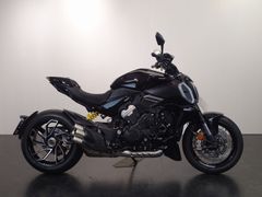 DUCATI DIAVEL V4