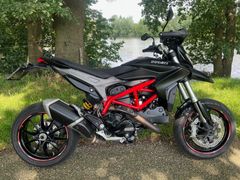 DUCATI HYPERMOTARD 821