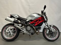 DUCATI M 1100