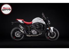 DUCATI MONSTER