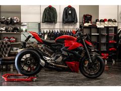 DUCATI STREETFIGHTER V2