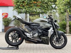 DUCATI STREETFIGHTER V2