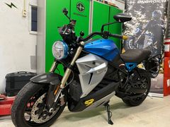 ENERGICA ESSEESSE9