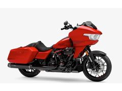 HARLEY-DAVIDSON CVO ROAD GLIDE ST FLTRXSTSE