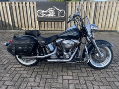 HARLEY-DAVIDSON HERITAGE SOFTAIL CLASSIC FLSTC