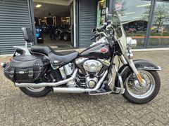 HARLEY-DAVIDSON HERITAGE SOFTAIL CLASSIC FLSTC