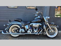 HARLEY-DAVIDSON HERITAGE SOFTAIL CLASSIC FLSTC