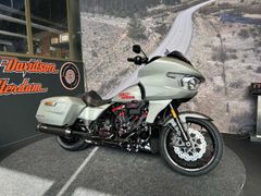 HARLEY-DAVIDSON ROAD GLIDE SCREAMIN EAGLE CVO FLTRXSE