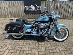 HARLEY-DAVIDSON ROAD KING CLASSIC FLHRC