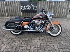 HARLEY-DAVIDSON ROAD KING CLASSIC FLHRC