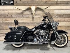 HARLEY-DAVIDSON ROAD KING CLASSIC FLHRC