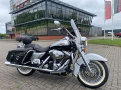 HARLEY-DAVIDSON ROAD KING CLASSIC FLHRC