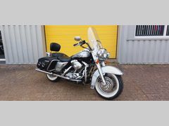 HARLEY-DAVIDSON ROAD KING CLASSIC FLHRCI