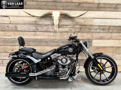 HARLEY-DAVIDSON SOFTAIL BREAKOUT 114