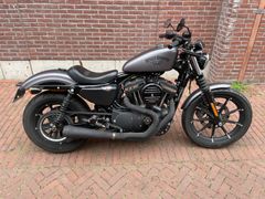 HARLEY-DAVIDSON SPORTSTER