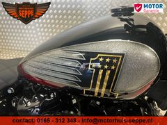 HARLEY-DAVIDSON STREET BOB 107
