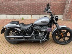 HARLEY-DAVIDSON STREET BOB FXBB