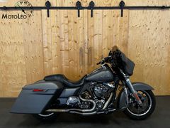 HARLEY-DAVIDSON STREET GLIDE
