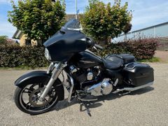 HARLEY-DAVIDSON STREET GLIDE FLHX