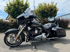 HARLEY-DAVIDSON STREET GLIDE FLHX