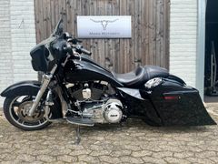 HARLEY-DAVIDSON STREET GLIDE FLHX