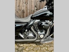 HARLEY-DAVIDSON STREET GLIDE FLHX