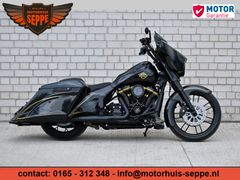 HARLEY-DAVIDSON STREET GLIDE SPECIAL 114