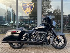 HARLEY-DAVIDSON STREET GLIDE SPECIAL 114