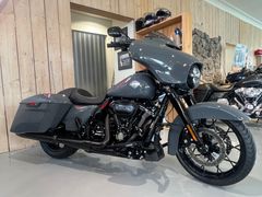 HARLEY-DAVIDSON STREET GLIDE SPECIAL 114