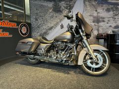 HARLEY-DAVIDSON STREET GLIDE SPECIAL FLHXS