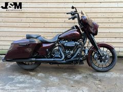 HARLEY-DAVIDSON STREET GLIDE SPECIAL FLHXS
