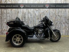 HARLEY-DAVIDSON TRI GLIDE ULTRA