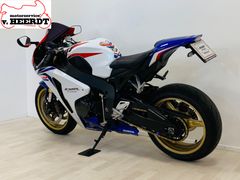 HONDA CBR 1000 RR FIREBLADE