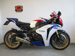 HONDA CBR 1000 RR FIREBLADE