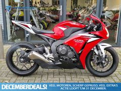 HONDA CBR 1000 RR FIREBLADE