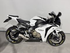 HONDA CBR 1000 RR FIREBLADE