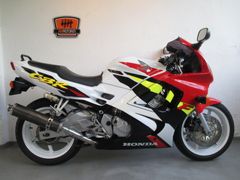 HONDA CBR 600 F