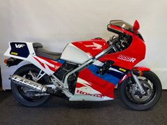 HONDA VF 1000 R