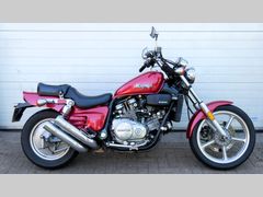 HONDA VF 700 C MAGNA