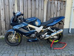 HONDA VFR 1000 F